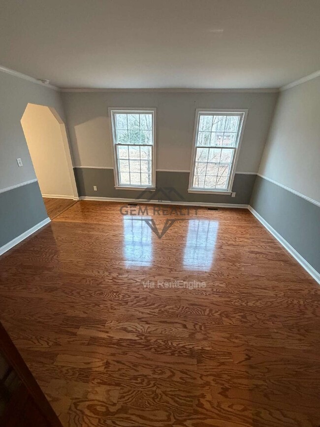 Building Photo - 4 Bryant St