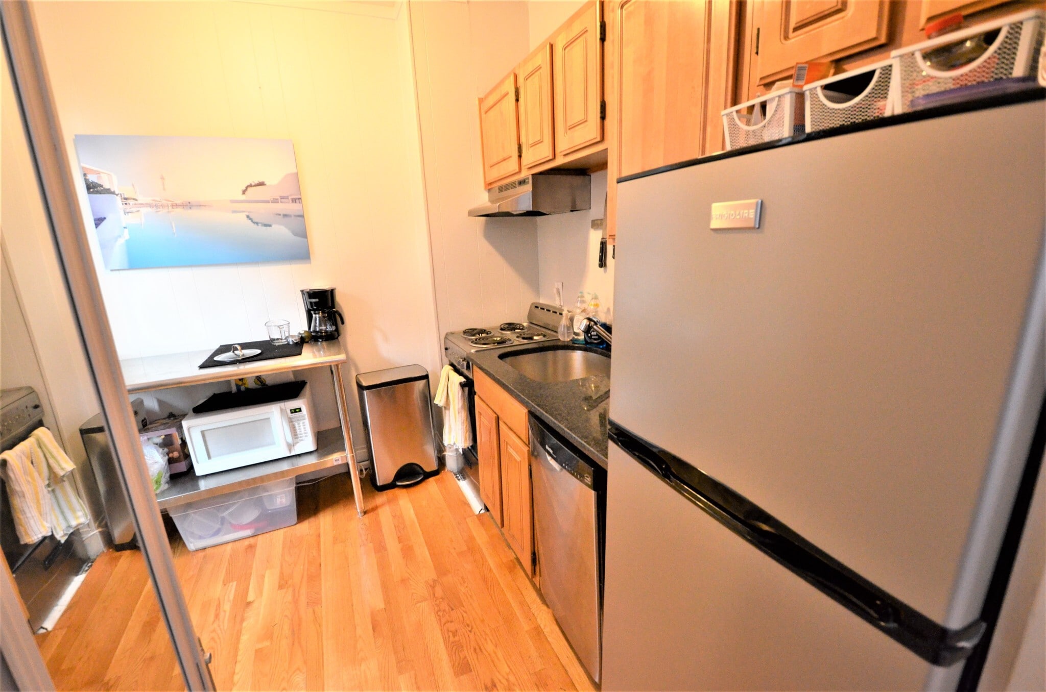 Building Photo - 589 Beacon St