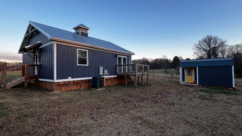 Building Photo - 3320 Sullivan Rd