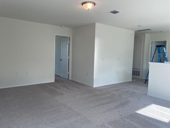 Building Photo - 12620 Anthology St