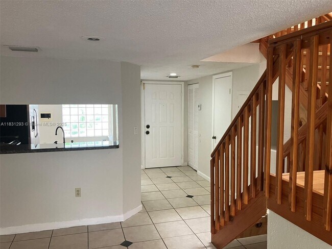 Building Photo - 13036 SW 88th Terrace N