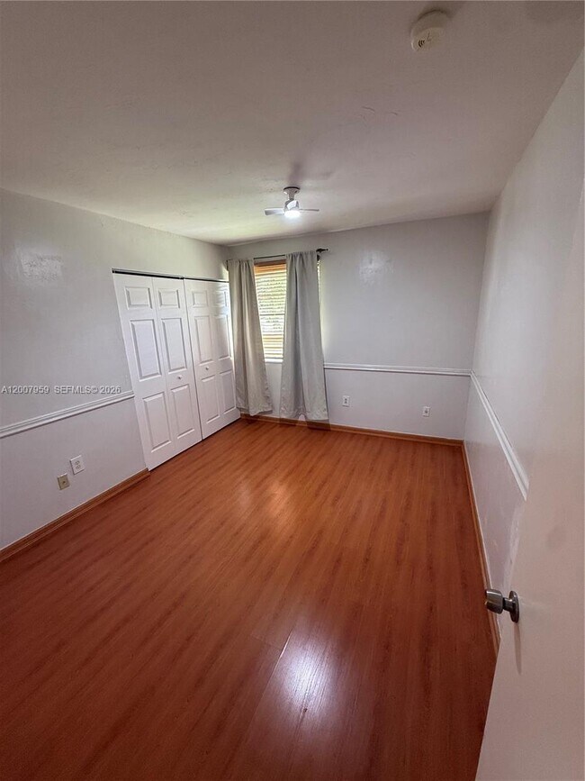 Building Photo - 10661 SW 113th Pl