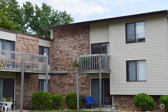 Building Photo - Wilson Avenue Apartments