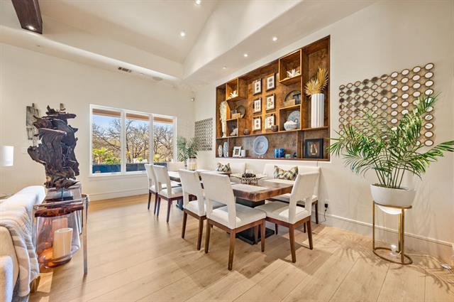 Building Photo - 170 Jellico Cir W