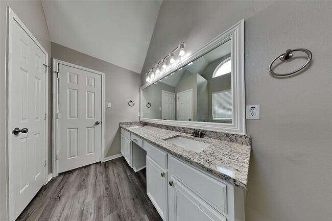 Building Photo - 12234 Innisfall Cir