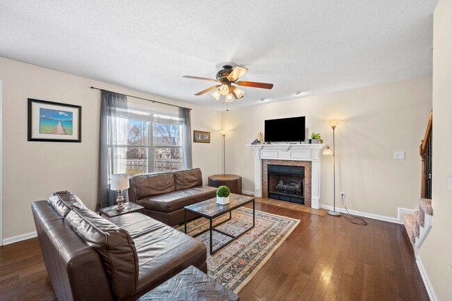 Building Photo - Spacious Living with a Private Primary Retreat!