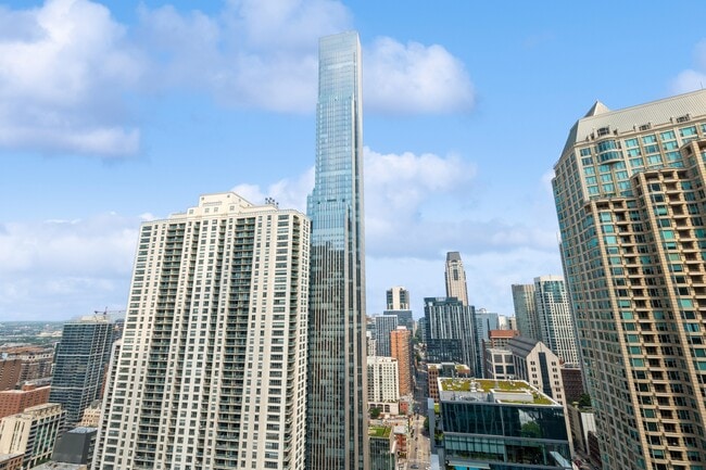 Building Photo - 2 E Erie St