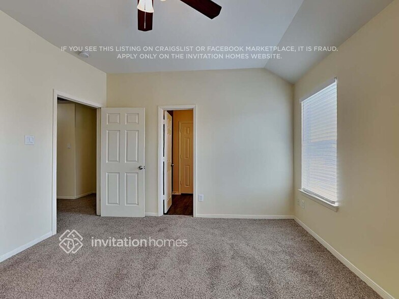 Building Photo - 6424 Mountain Pines Ln