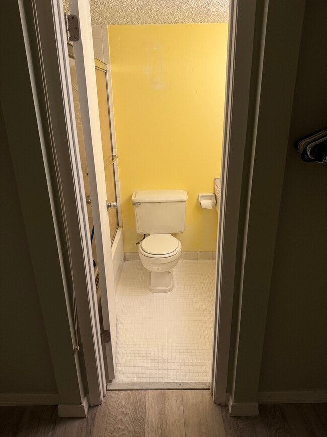 Building Photo - 1504 Virginia Ave