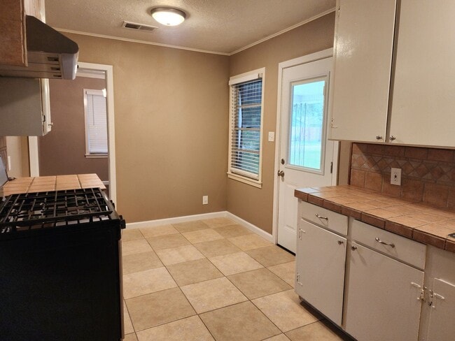 Building Photo - 3620 Kipling Dr
