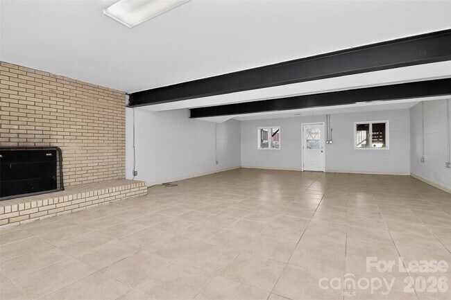 Building Photo - 8109 Reames Rd