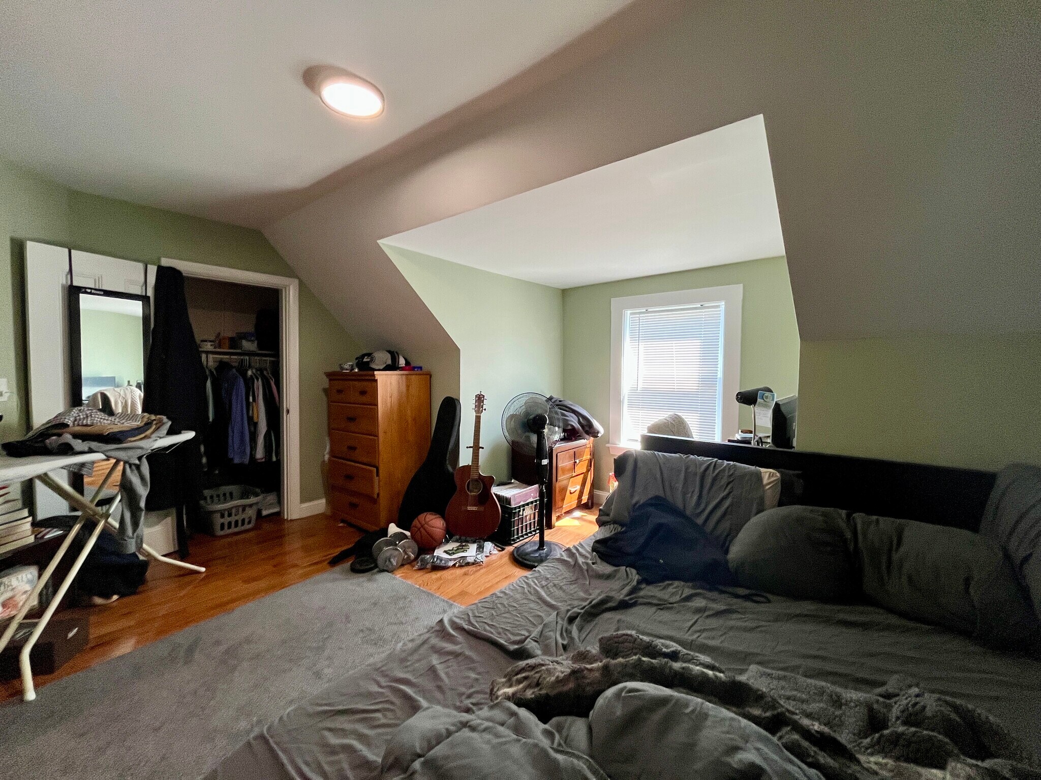 Building Photo - 45 Martin St