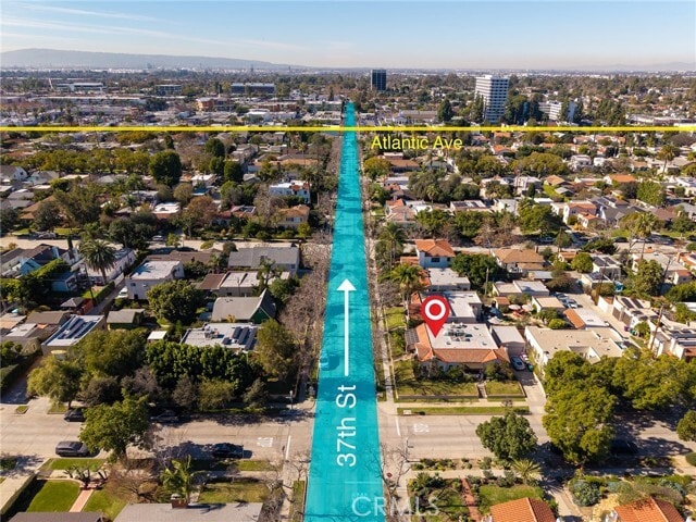 Building Photo - 929 E 37th St