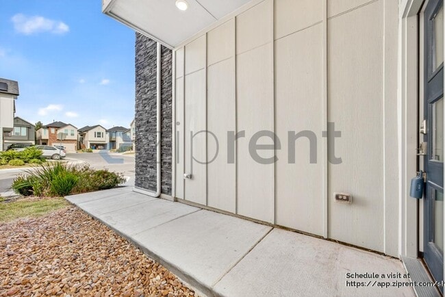 Building Photo - 8851 Oakland Rd