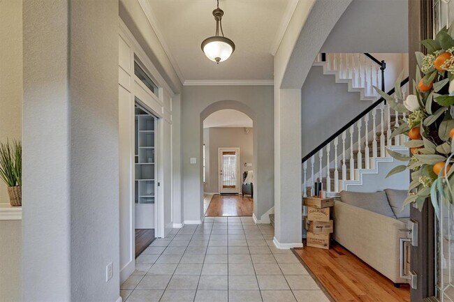 Building Photo - 131 Zephyr Bend Pl