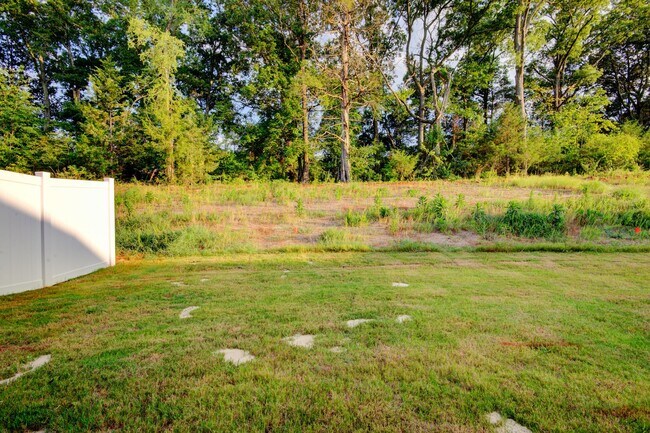 Building Photo - 14061 Castle Nook Dr