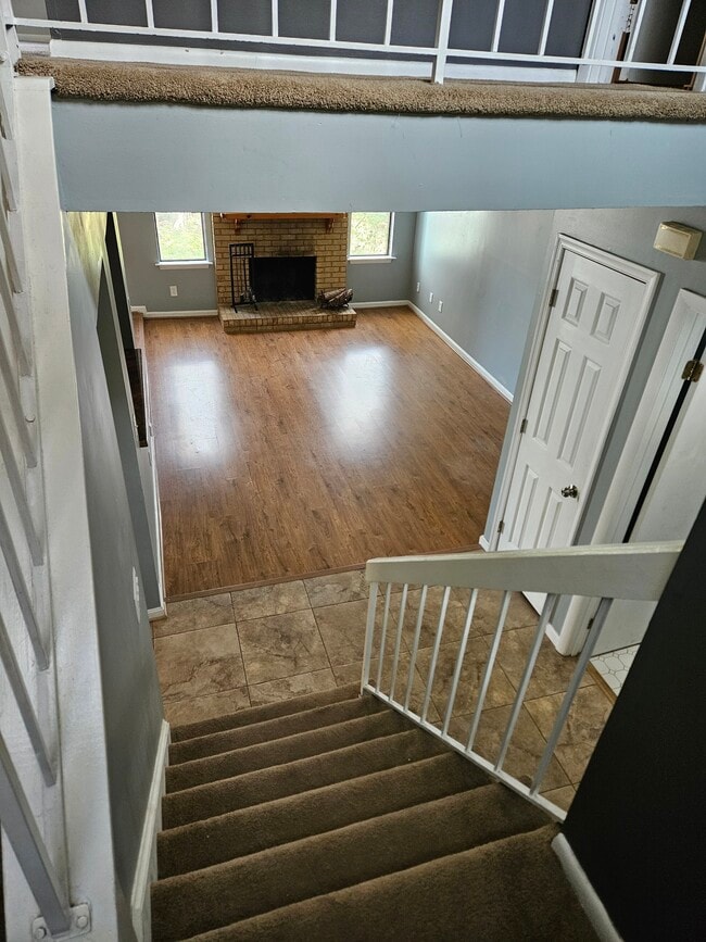 Building Photo - 1658 Dylan Dr