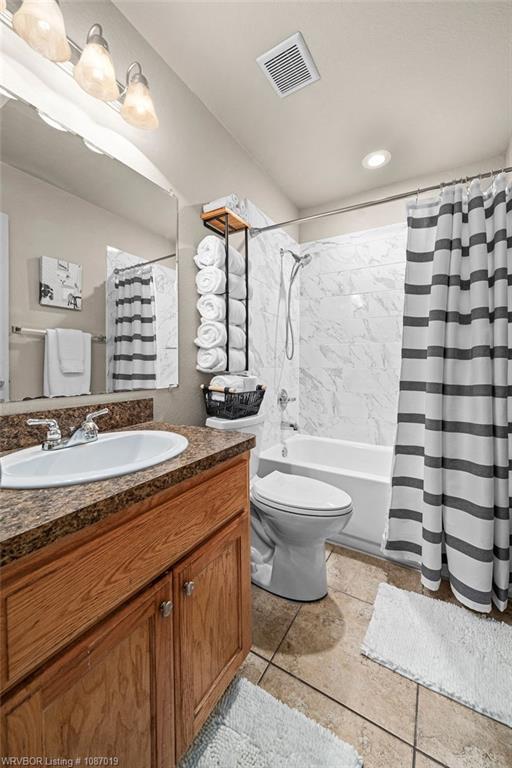 Building Photo - 5017-5019 S 28th St