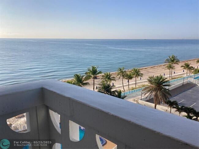 Building Photo - 4010 Galt Ocean Dr