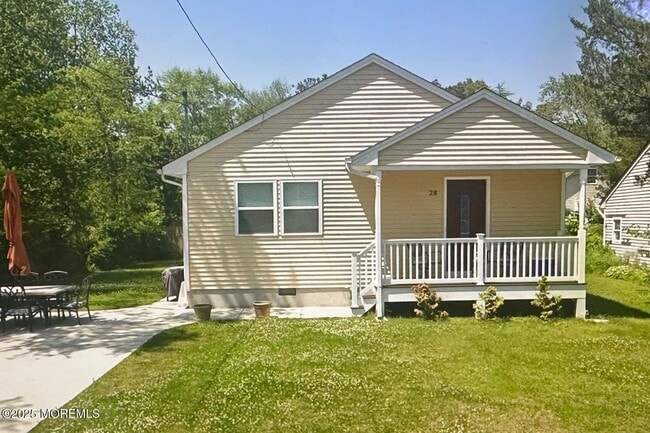Primary Photo - 28 Dolphin Way