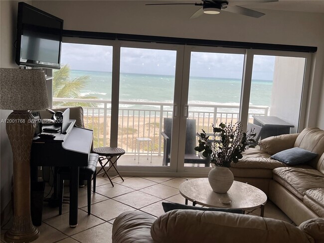 Building Photo - 710 N Ocean Blvd