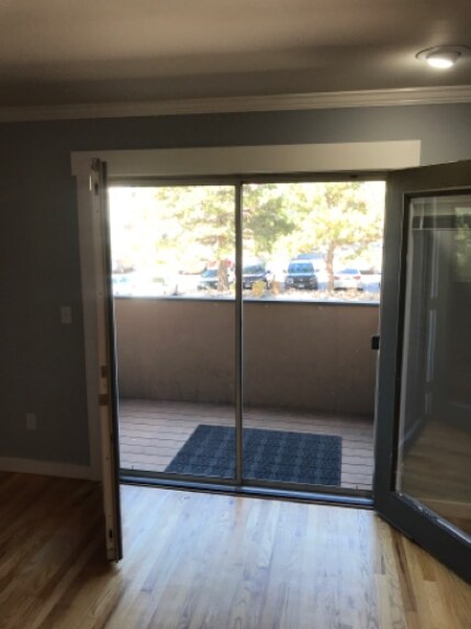 Building Photo - 2BR/1BA Park Hill Condo in Denver