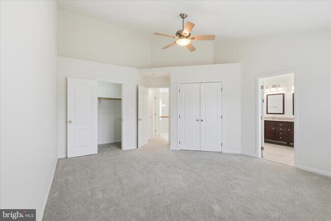 Building Photo - 43438 Oxen Ln