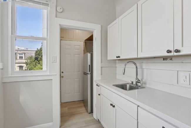 Building Photo - 3564 17th St