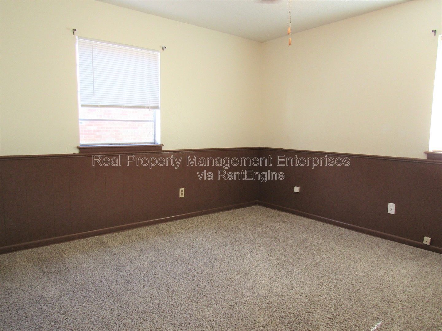 Building Photo - 1214 Beaumont St