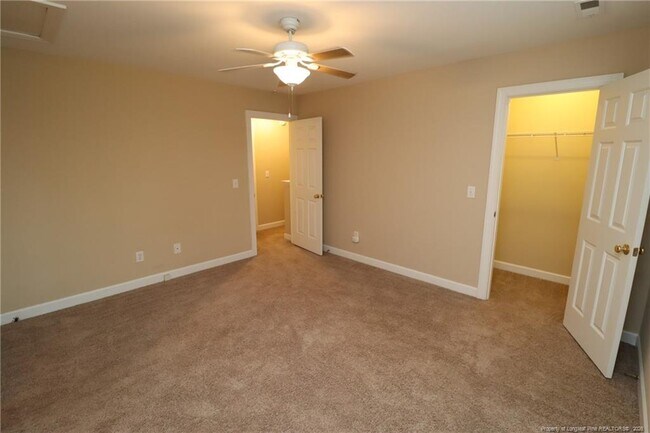 Building Photo - 2637 Broad Oaks Pl