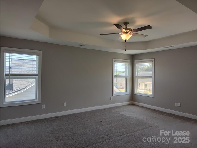 Building Photo - 170 Pine Eagle Dr