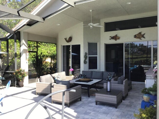 Building Photo - 8554 Belfry Pl