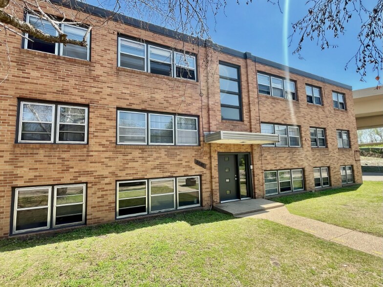 Building Photo - 6141 Nicollet Ave