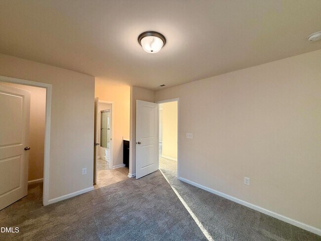 Building Photo - 3606 Autumn Creek Dr