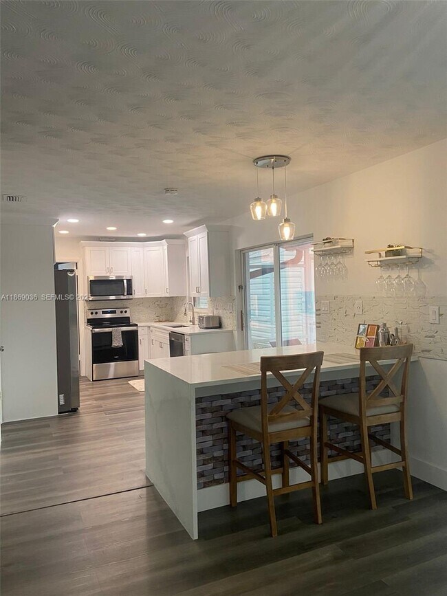 Building Photo - 3169 Conway Blvd