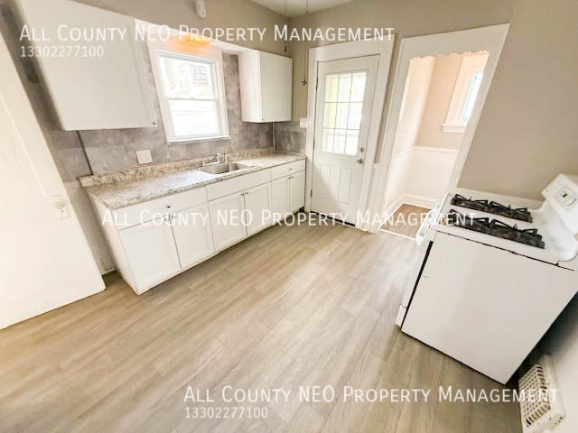 Building Photo - 3521 W 123rd St