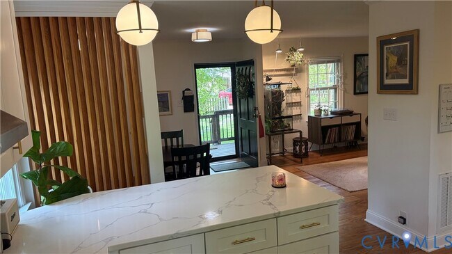 Building Photo - 2502 Brookwood Rd