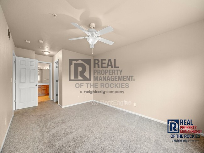 Building Photo - 2702 Rigden Pkwy