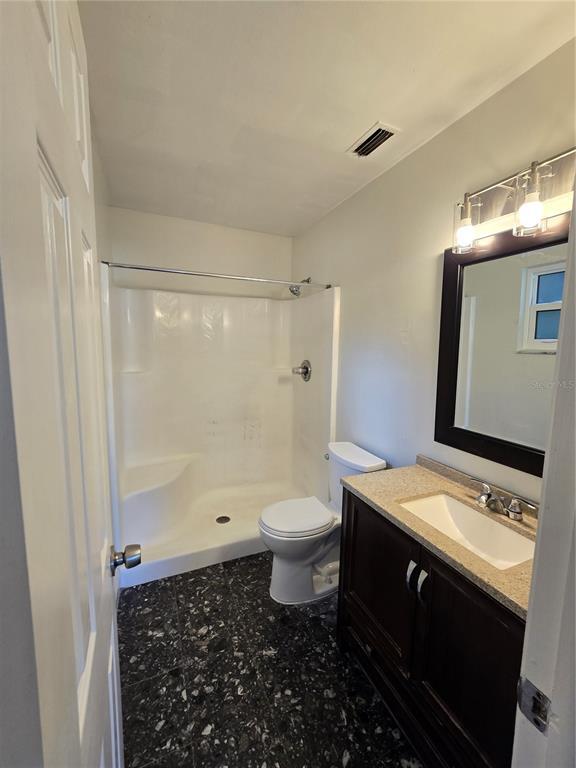 Building Photo - 301 W 26th St