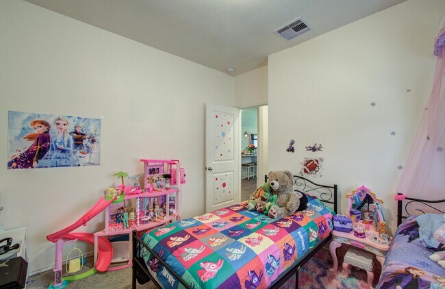 Building Photo - 32038 Quail Terrace Ln
