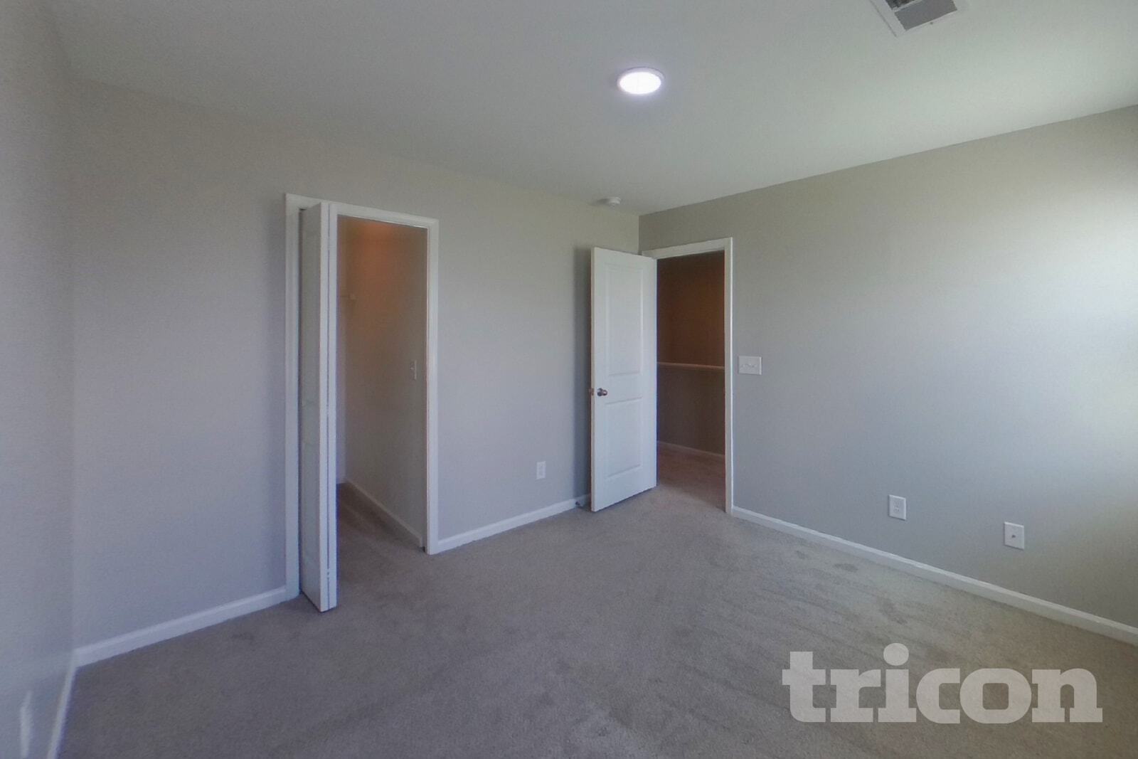 Building Photo - 656 McCormick Ln