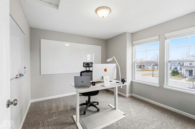 Building Photo - 366 Steeples Blvd