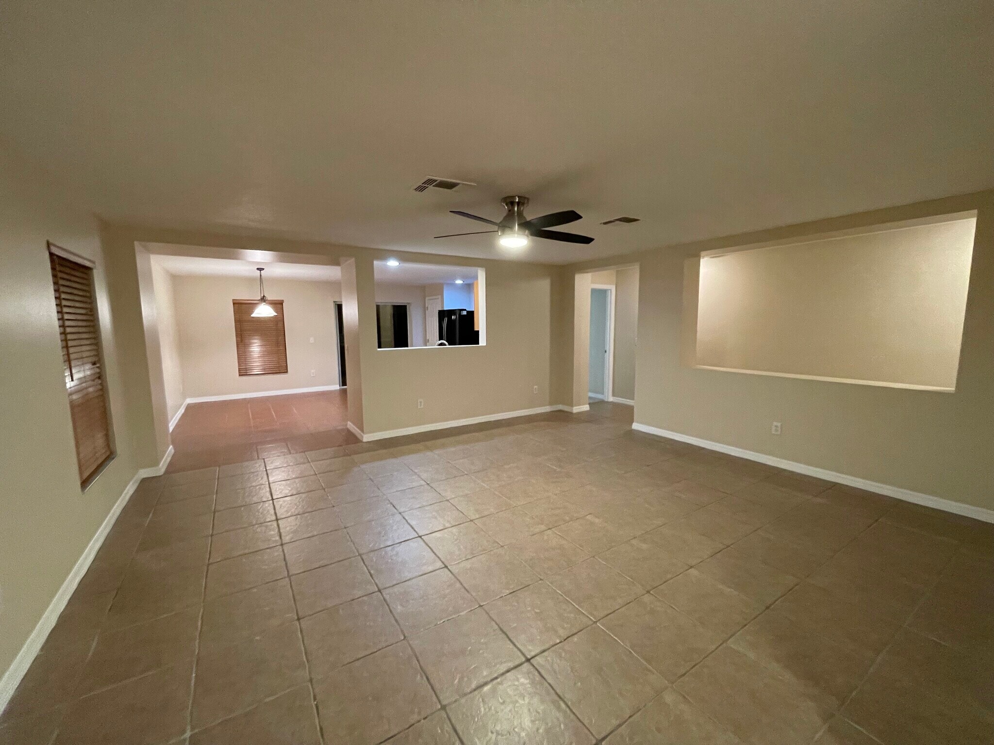 Building Photo - 14957 Perdido Dr