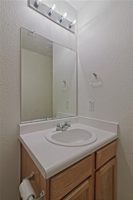 Building Photo - 313 Avalanche Ave