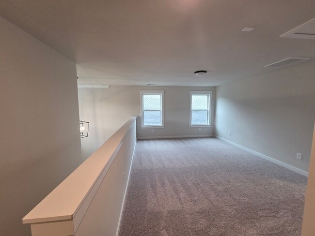 Building Photo - Spacious 4-Bedroom New Build in Ooltewah!