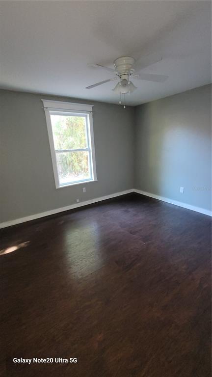 Building Photo - 801 E Osborne Ave