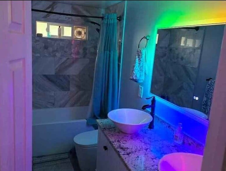 Building Photo - 22507 51st Ave W