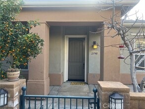 Building Photo - 23740 Forest View Ct