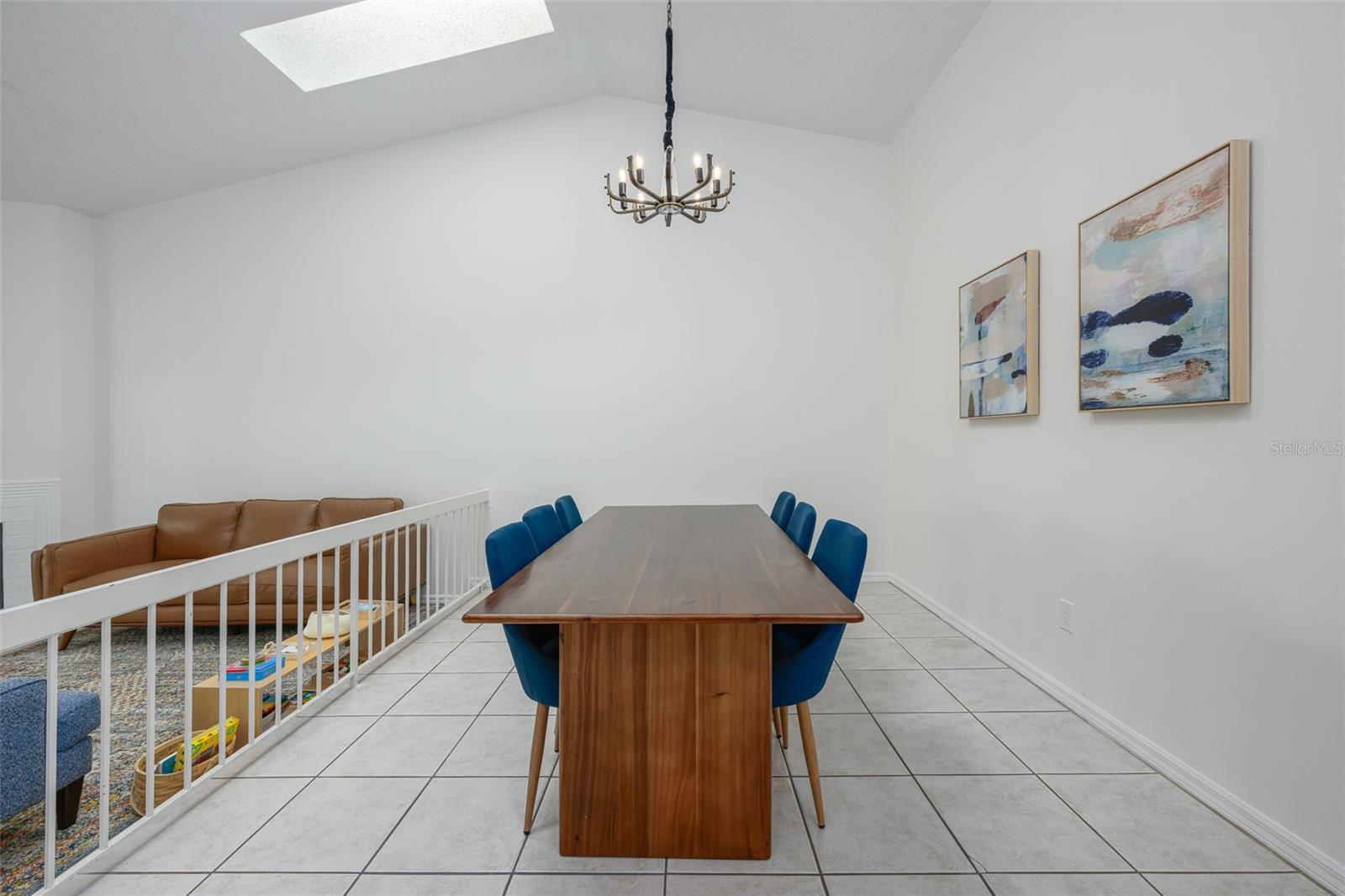 Building Photo - 2383 Sun Valley Cir