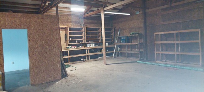 Building Photo - 6740 Greystone Ln